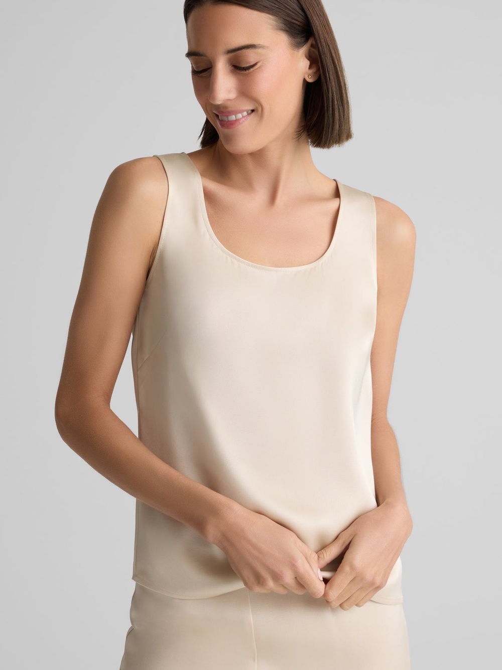 St. John Satin-Feel Cream Scoop Neck Shell